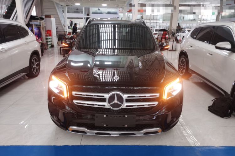 Used Mercedes-Benz GLB 2022 Updated GLB 200 Fashion Edition Front