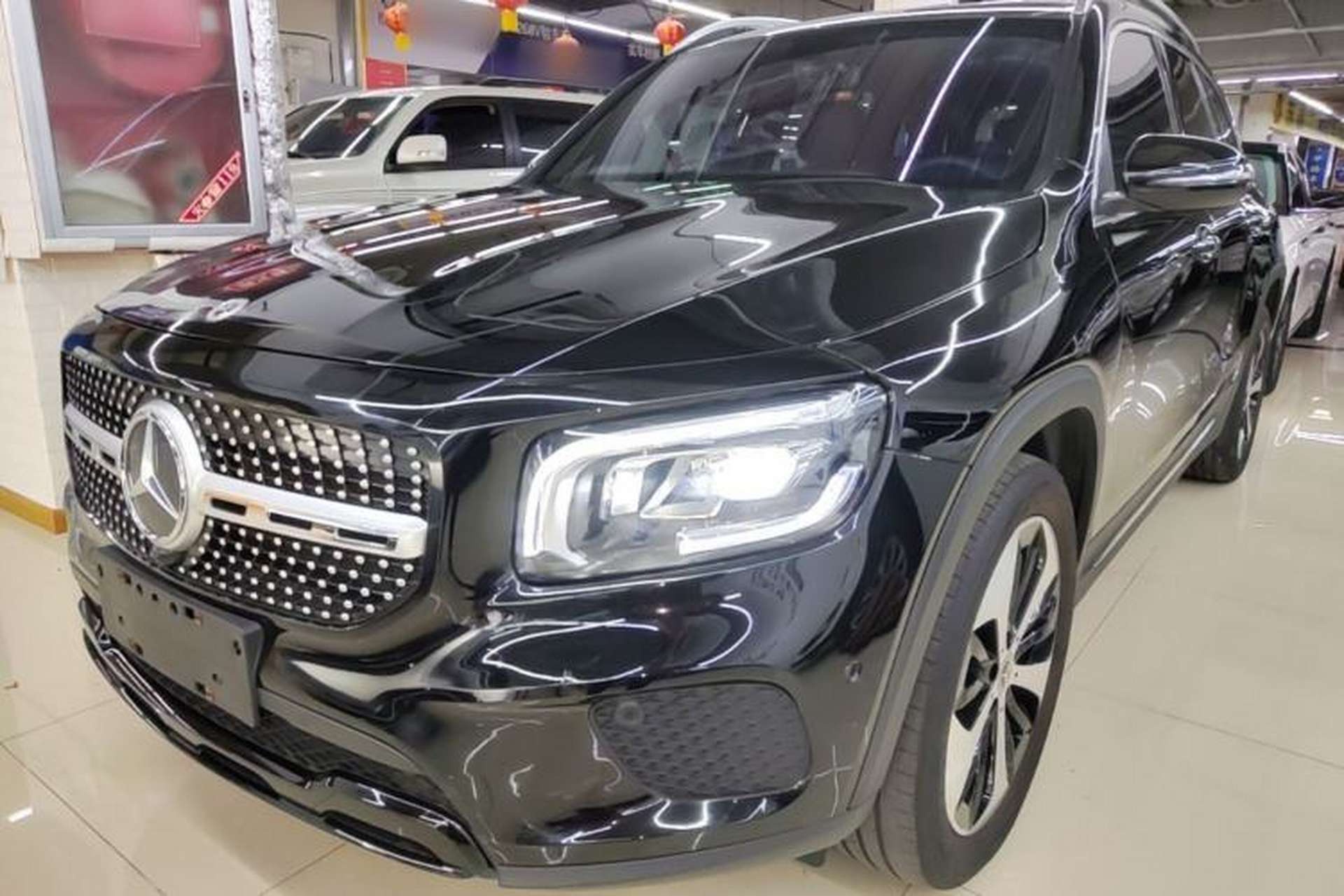 Used Mercedes-Benz GLB 2022 GLB 220 Fashion Model Front Left 45 Deg