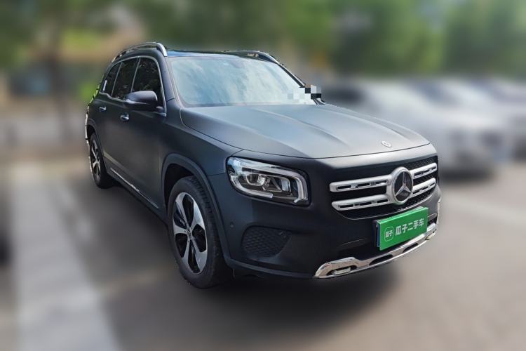 Used Mercedes-Benz GLB 2022 Updated GLB 200 Fashion Edition Front Right 45 Deg