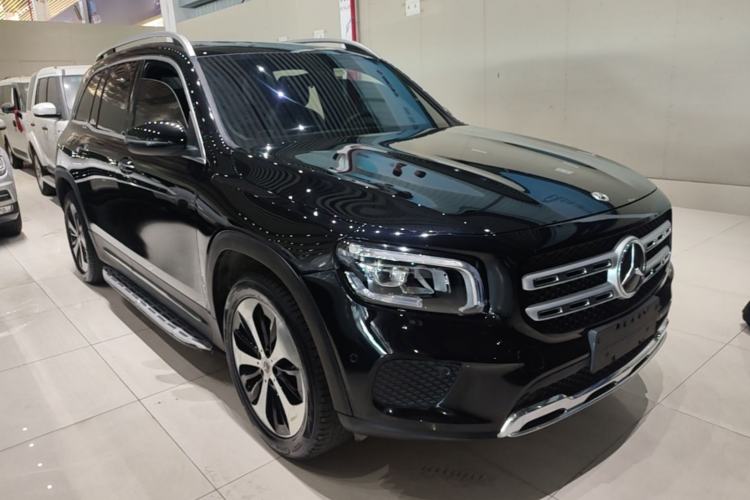 Used Mercedes-Benz GLB 2022 GLB 200 Stylish Edition Front Right 45 Deg