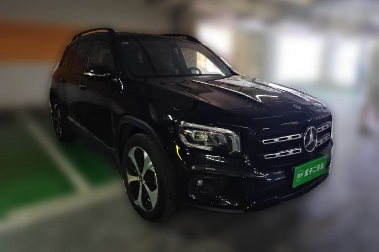Used Mercedes-Benz GLB 2022 GLB 220 4MATIC Front Right 45 Deg