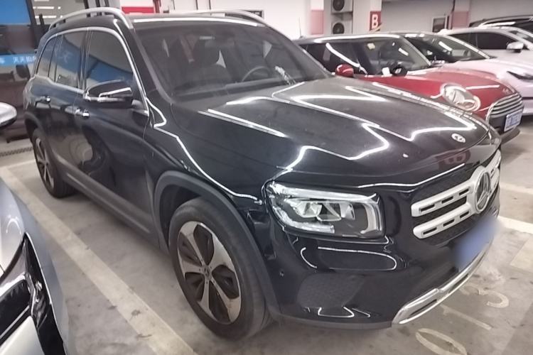 Used Mercedes-Benz GLB 2022 GLB 200 Stylish Edition Front Right 45 Deg