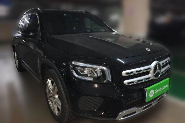Used Mercedes-Benz GLB 2022 GLB 200 Dynamic Edition Front Right 45 Deg