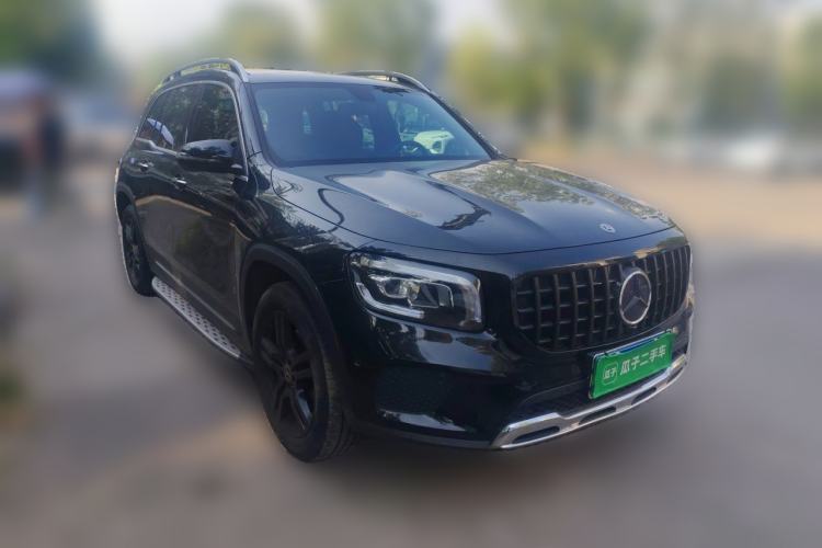 Used Mercedes-Benz GLB 2022 GLB 200 Dynamic Edition Front Right 45 Deg