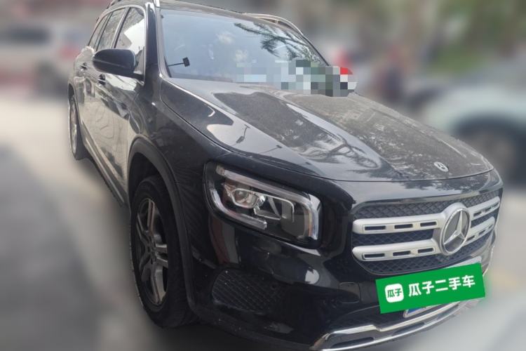 Used Mercedes-Benz GLB 2022 Second Facelift GLB 200 Fashion Edition Front Right 45 Deg