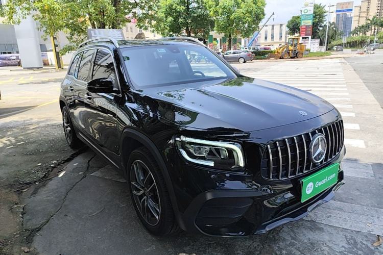 Used Mercedes-Benz GLB 2022 GLB 220 Fashion Model Front Right 45 Deg