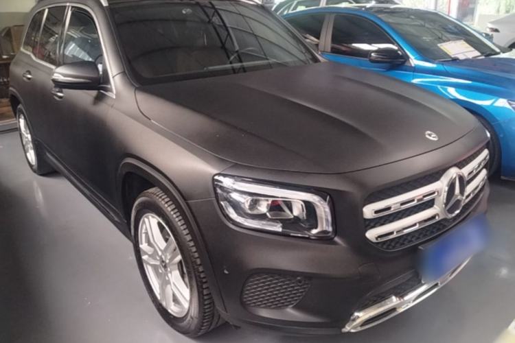 Used Mercedes-Benz GLB 2022 Refresh GLB 200 Dynamic Edition Front Right 45 Deg