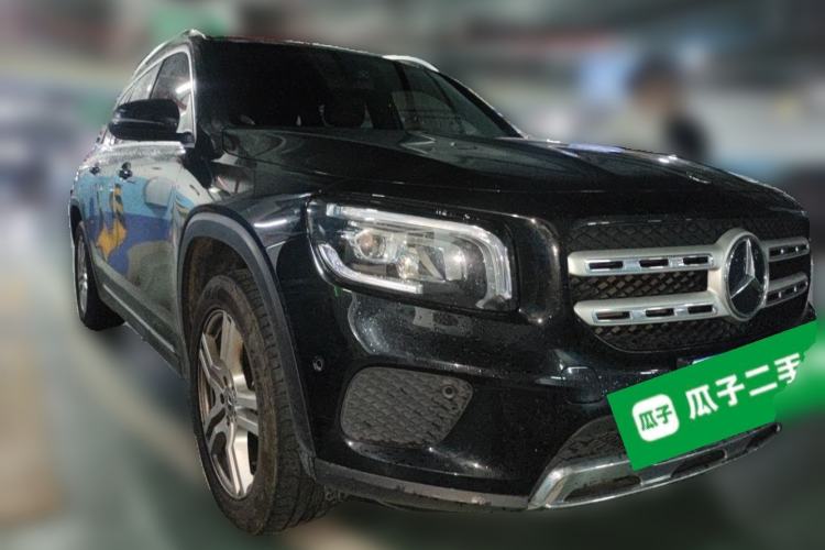 Used Mercedes-Benz GLB 2022 Second Facelift GLB 200 Fashion Edition Front Right 45 Deg