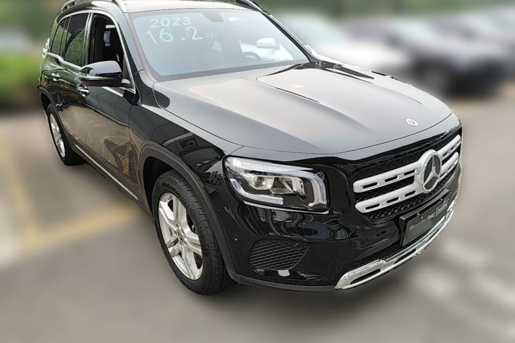Used Mercedes-Benz GLB 2022 GLB 220 Dynamic Edition Front Right 45 Deg