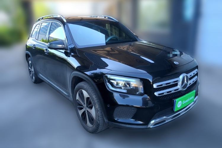 Used Mercedes-Benz GLB 2022 Updated GLB 200 Fashion Edition Front Right 45 Deg