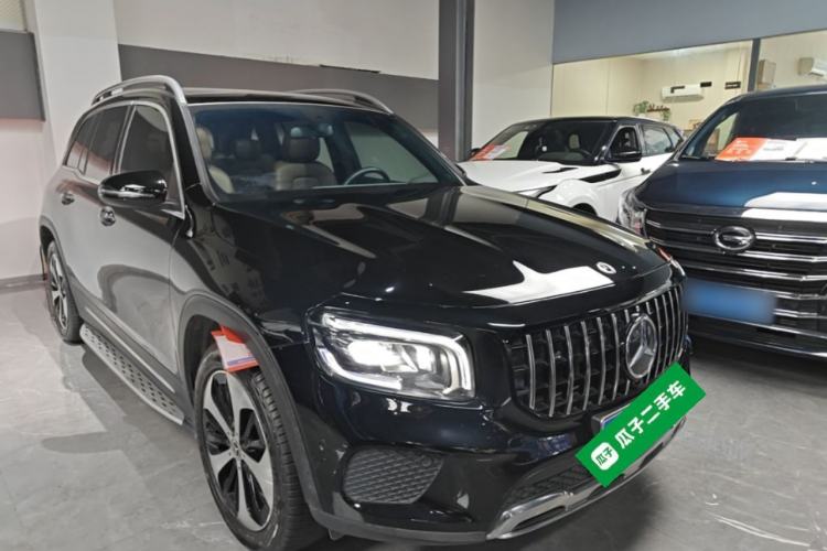 Used Mercedes-Benz GLB 2022 Updated GLB 200 Fashion Edition Front Right 45 Deg