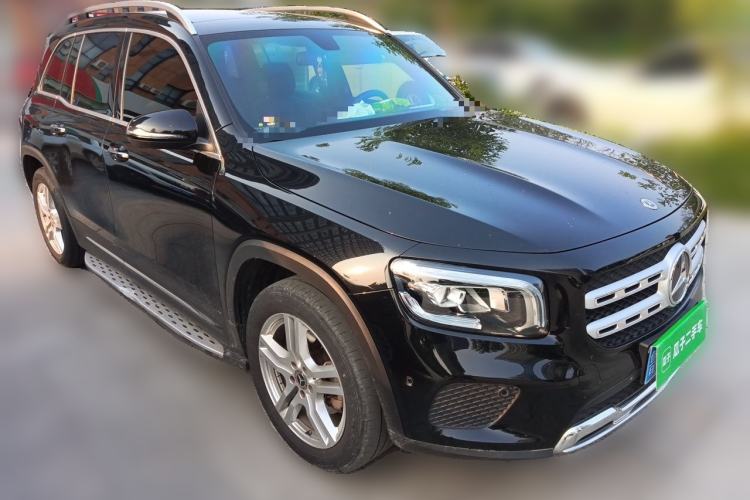 Used Mercedes-Benz GLB 2022 GLB 200 Dynamic Edition Front Right 45 Deg
