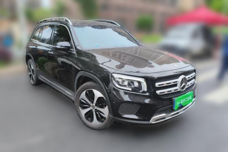 Used Mercedes-Benz GLB 2022 GLB 220 Fashion Model Front Right 45 Deg