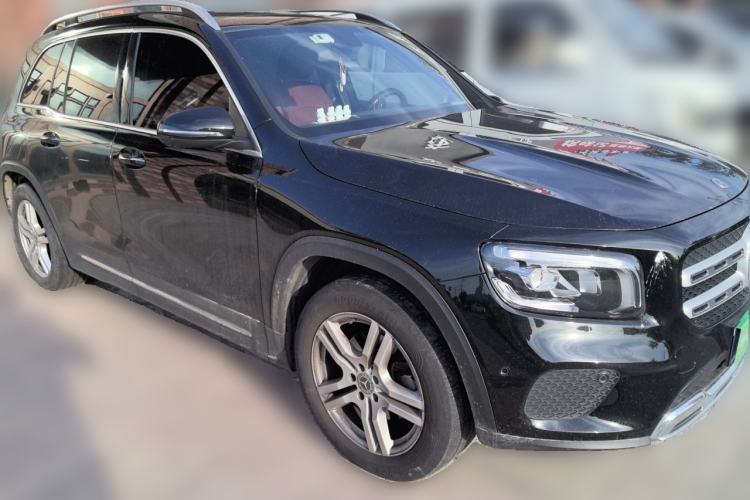 Used Mercedes-Benz GLB 2022 GLB 200 Dynamic Edition Front Right 45 Deg