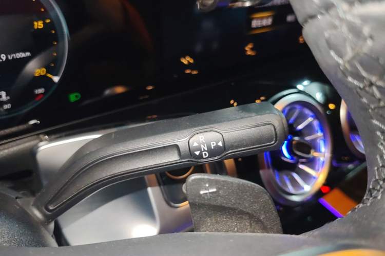 Used Mercedes-Benz GLB 2022 Refresh GLB 200 Dynamic Edition Gear Lever