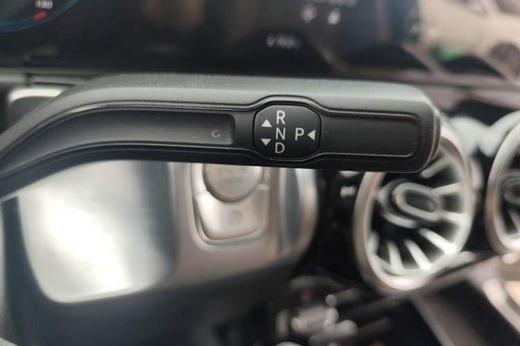 Used Mercedes-Benz GLB 2022 GLB 220 Fashion Model Gear Lever