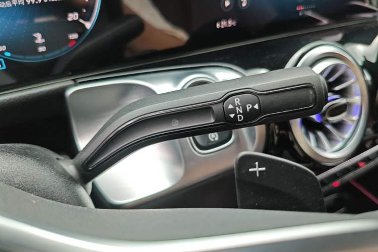 Used Mercedes-Benz GLB 2022 GLB 220 Fashion Model Gear Lever