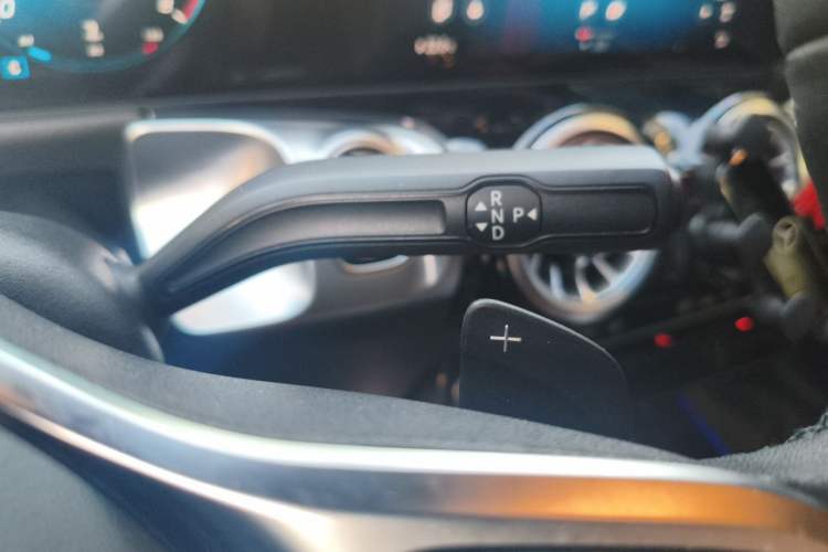 Used Mercedes-Benz GLB 2022 GLB 220 Fashion Model Gear Lever