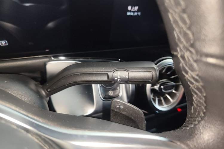 Used Mercedes-Benz GLB 2022 GLB 220 Fashion Model Gear Lever