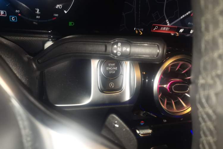Used Mercedes-Benz GLB 2022 GLB 220 Dynamic Edition Gear Lever