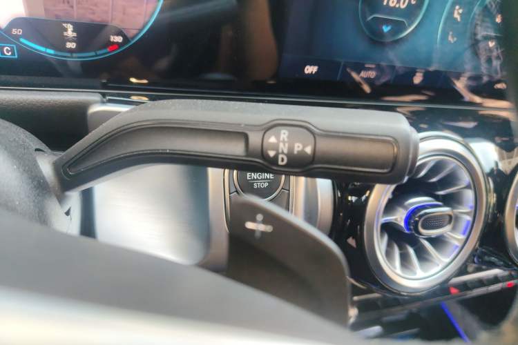 Used Mercedes-Benz GLB 2022 GLB 220 Fashion Model Gear Lever