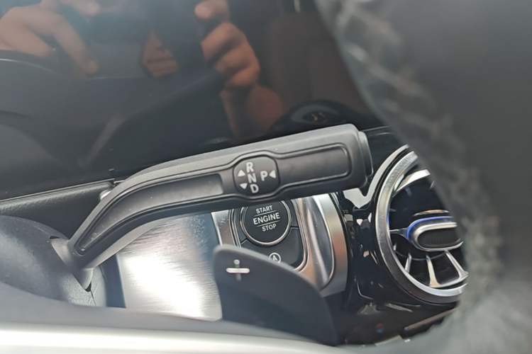 Used Mercedes-Benz GLB 2022 Second Facelift GLB 200 Fashion Edition Gear Lever