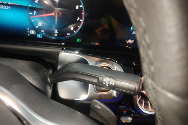 Used Mercedes-Benz GLB 2022 GLB 220 Fashion Model Gear Lever