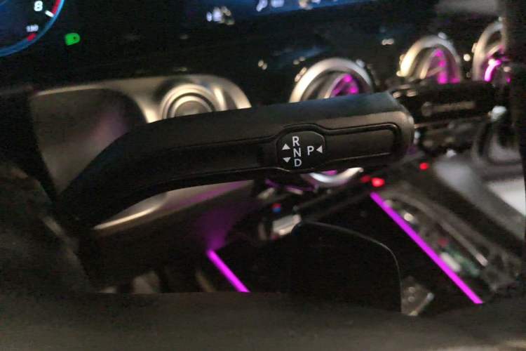 Used Mercedes-Benz GLB 2022 GLB 200 Dynamic Edition Gear Lever