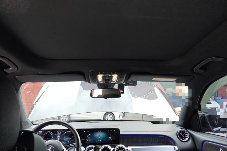 Used Mercedes-Benz GLB 2022 Refresh GLB 200 Dynamic Edition Headliner