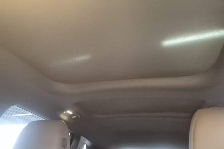 Used Mercedes-Benz GLB 2022 Second Facelift GLB 200 Dynamic Edition Headliner