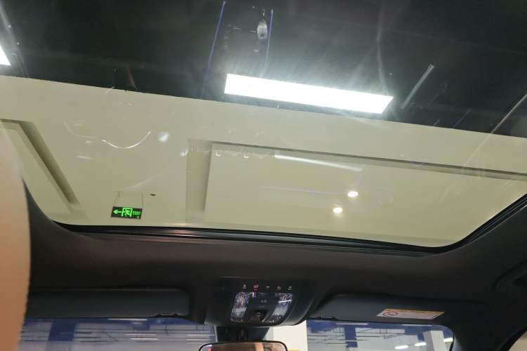 Used Mercedes-Benz GLB 2022 GLB 220 Fashion Model Headliner