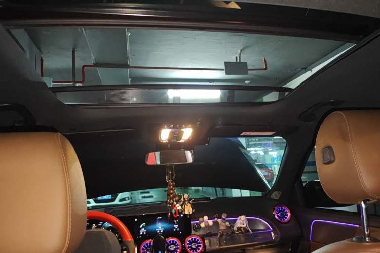 Used Mercedes-Benz GLB 2022 GLB 220 Dynamic Edition Headliner