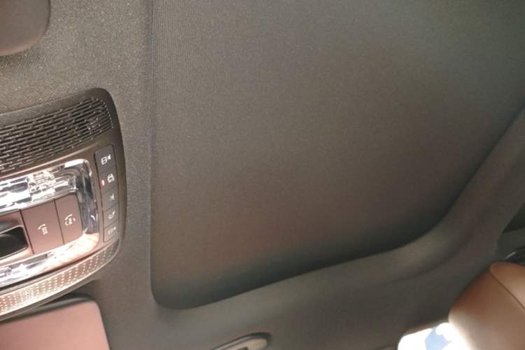 Used Mercedes-Benz GLB 2022 Refresh GLB 200 Dynamic Edition Headliner