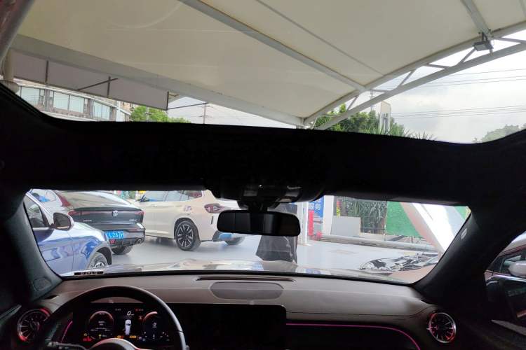 Used Mercedes-Benz GLB 2022 Updated GLB 200 Fashion Edition Headliner