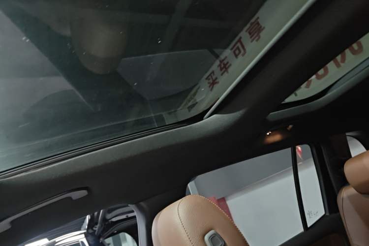 Used Mercedes-Benz GLB 2022 Updated GLB 200 Fashion Edition Headliner