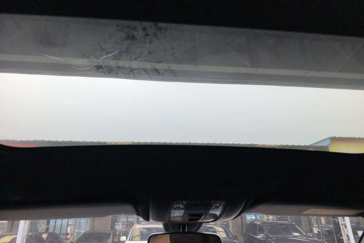 Used Mercedes-Benz GLB 2022 Second Facelift GLB 200 Dynamic Edition Headliner