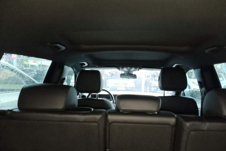 Used Mercedes-Benz GLB 2022 Second Facelift GLB 200 Fashion Edition Headliner