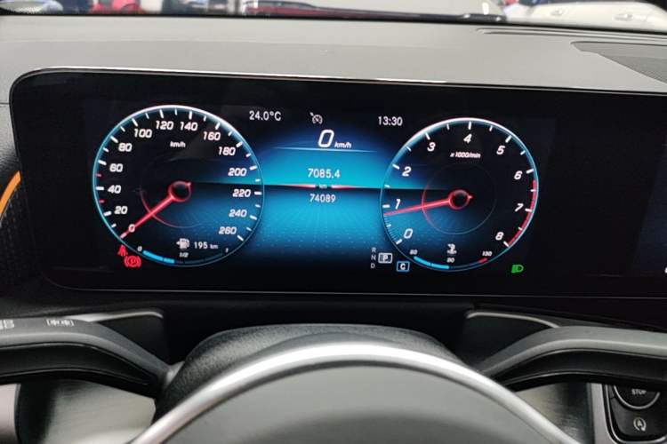 Used Mercedes-Benz GLB 2022 GLB 200 Dynamic Edition Instrument Cluster