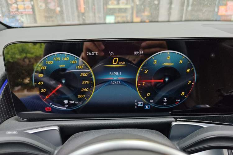 Used Mercedes-Benz GLB 2022 GLB 220 Dynamic Edition Instrument Cluster