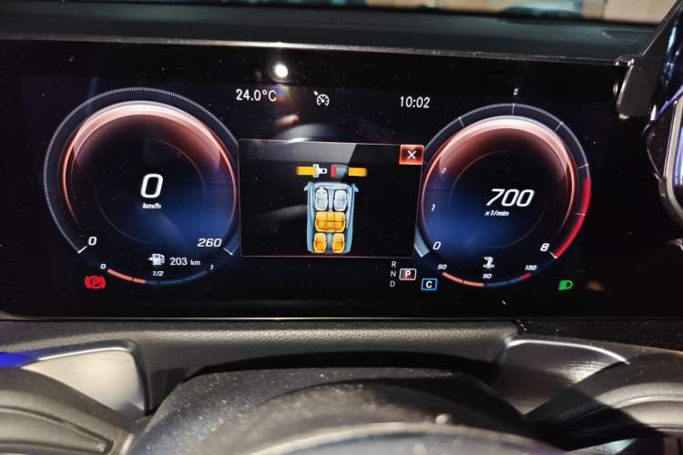 Used Mercedes-Benz GLB 2022 GLB 220 4MATIC Instrument Cluster