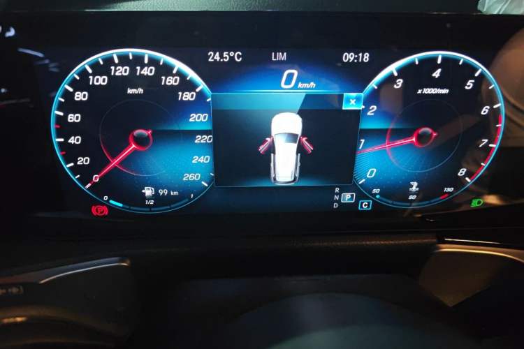 Used Mercedes-Benz GLB 2022 GLB 200 Dynamic Edition Instrument Cluster