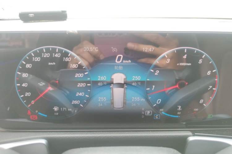 Used Mercedes-Benz GLB 2022 GLB 220 4MATIC Instrument Cluster
