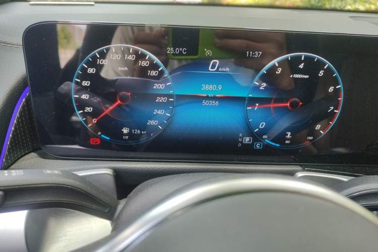 Used Mercedes-Benz GLB 2022 Refresh GLB 200 Dynamic Edition Instrument Cluster