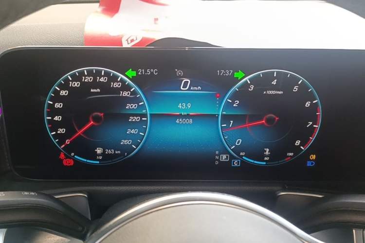 Used Mercedes-Benz GLB 2022 GLB 200 Dynamic Edition Instrument Cluster