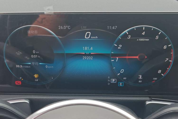 Used Mercedes-Benz GLB 2022 Second Facelift GLB 200 Fashion Edition Instrument Cluster
