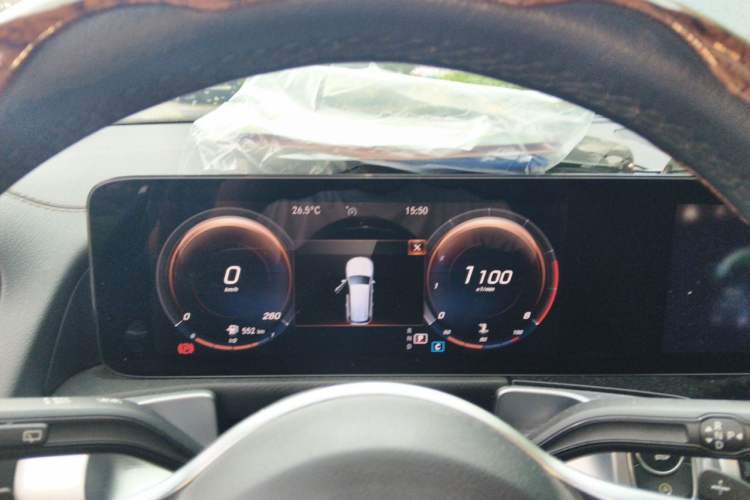Used Mercedes-Benz GLB 2022 Second Facelift GLB 200 Fashion Edition Instrument Cluster