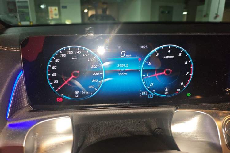 Used Mercedes-Benz GLB 2022 GLB 200 Dynamic Edition Instrument Cluster
