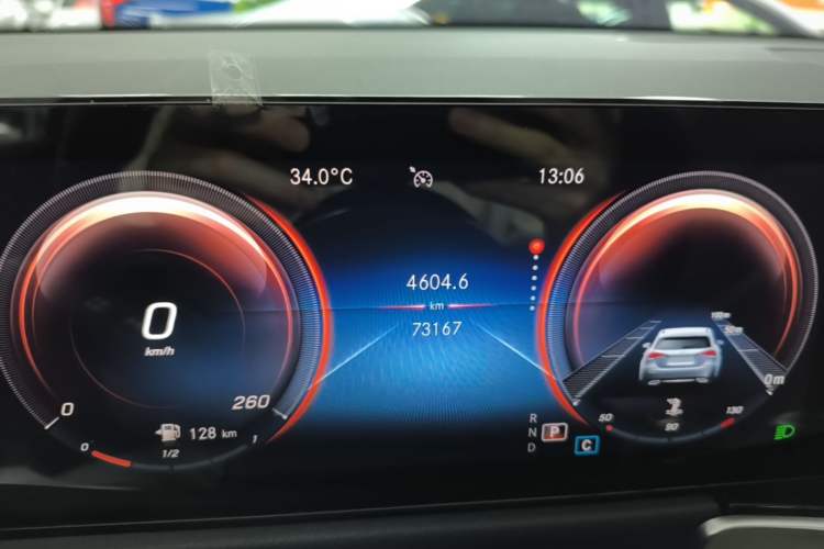 Used Mercedes-Benz GLB 2022 Refresh GLB 200 Dynamic Edition Instrument Cluster