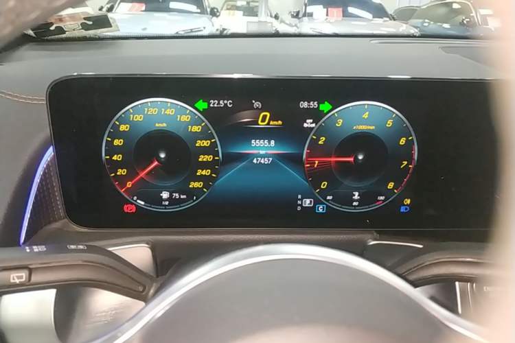 Used Mercedes-Benz GLB 2022 GLB 220 Dynamic Edition Instrument Cluster