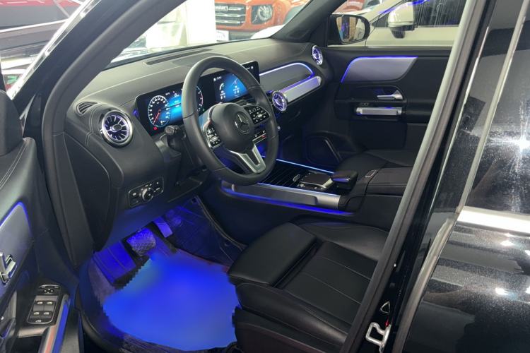 Used Mercedes-Benz GLB 2022 Second Facelift GLB 200 Dynamic Edition Interior 1